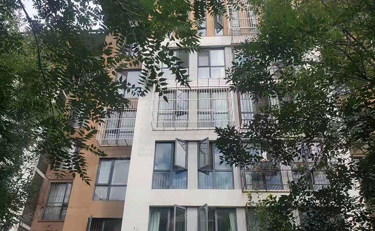 昌平区 北七家镇名佳花园三区41号楼4层2单元242号（名佳花园三区）