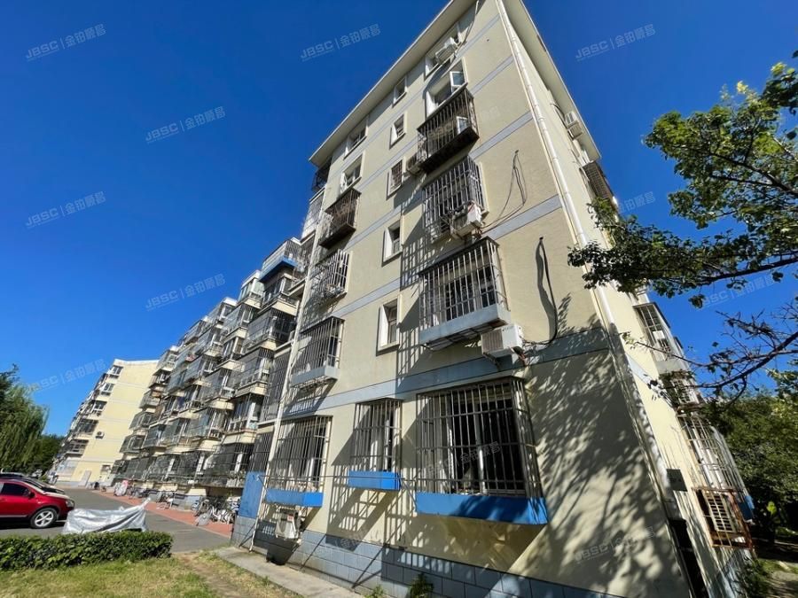 顺义区 裕龙花园四区21号楼四单元101号