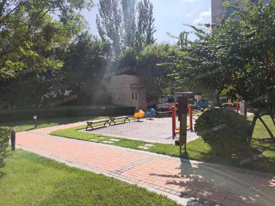 朝阳区  广渠金茂府西区2号楼23层2715号 办公