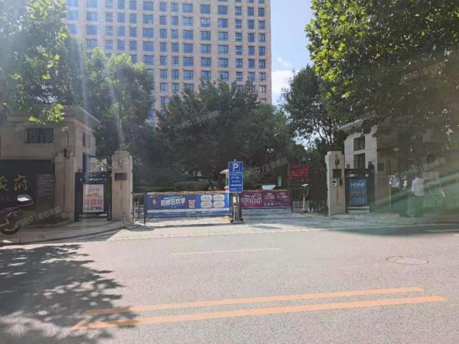 朝阳区  广渠金茂府西区2号楼23层2715号 办公