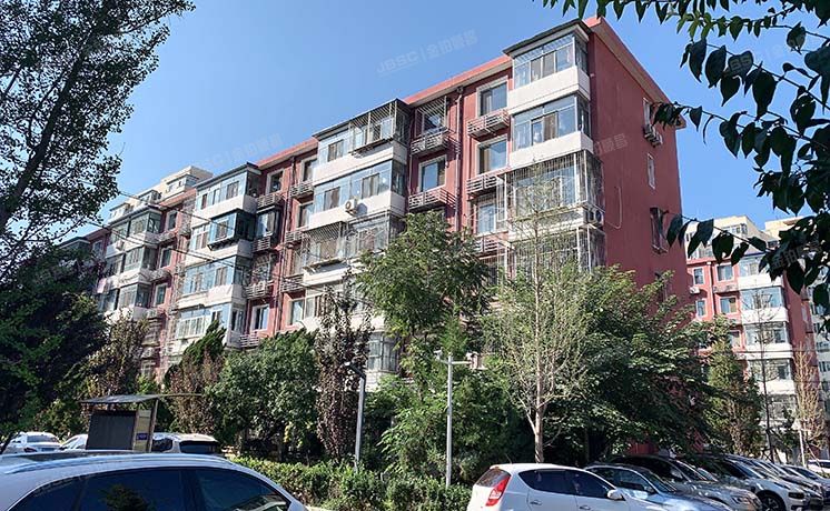 朝阳区 中科院华严北里18号楼1层4门107