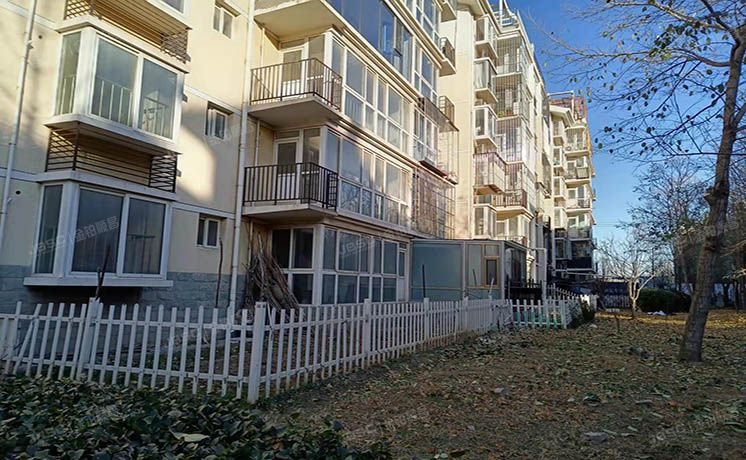 房山区 窦店镇汇丰街3号院20号楼1层2单元102（世界名园）