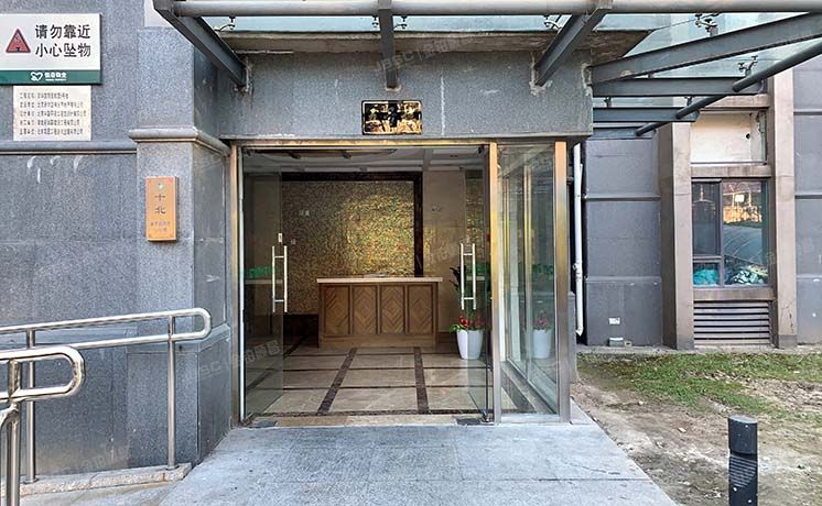 朝阳区 十里堡北里28号院5号楼16层1602（新华联丽景）