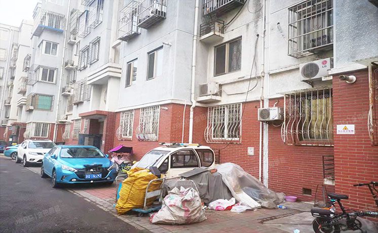 丰台区 富锦嘉园三区5号楼1层3单元102（富锦嘉园三区）按经适房管理