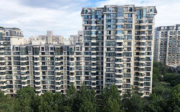 丰台区 骏景园北区17号楼2至3层201号（珠江骏景北区）