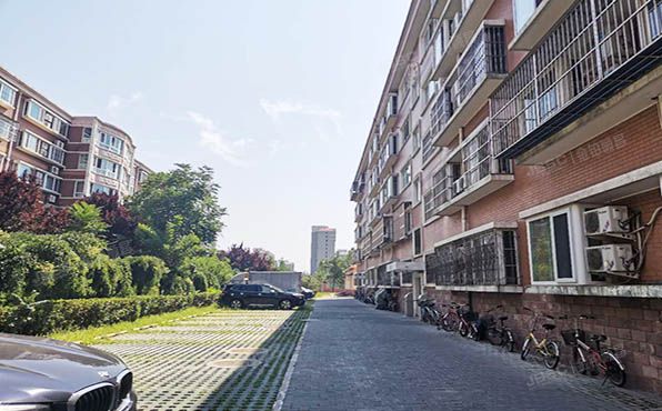 顺义区 马坡花园二区2号楼三层七单元301号（马坡花园二区）