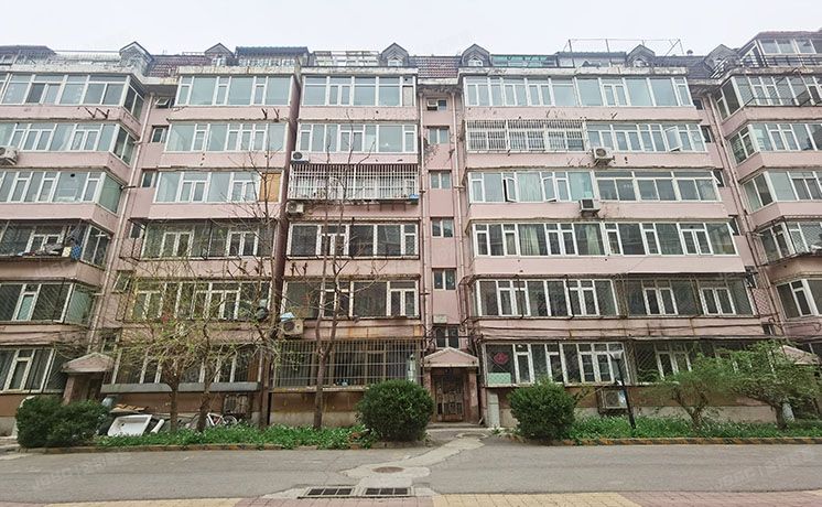 顺义区 樱花园一区16号楼4层四单元401（樱花园一区）