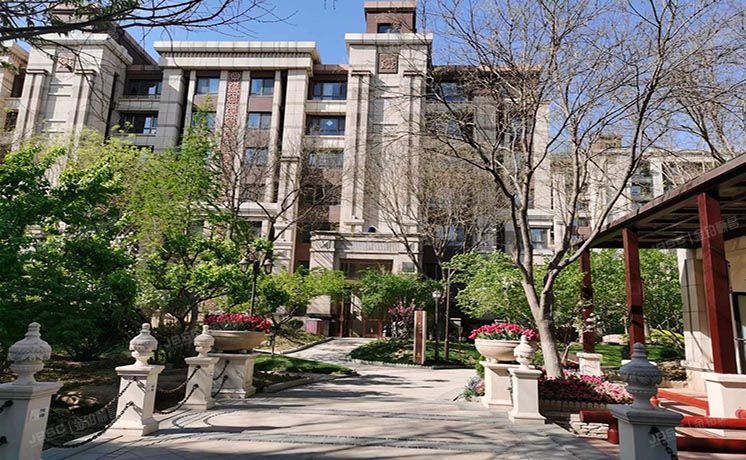 朝阳区 西大望路42号院4号楼4层2单元401（鸿坤花语墅）