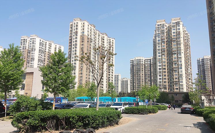 大兴区 理想家园19号楼14层1405 经适房