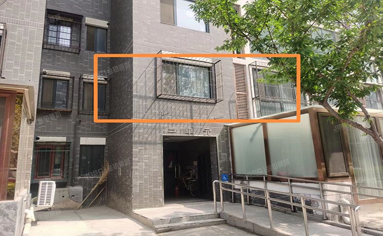 顺义区 裕龙花园三区1号楼2层2单元202号（裕龙花园三区）