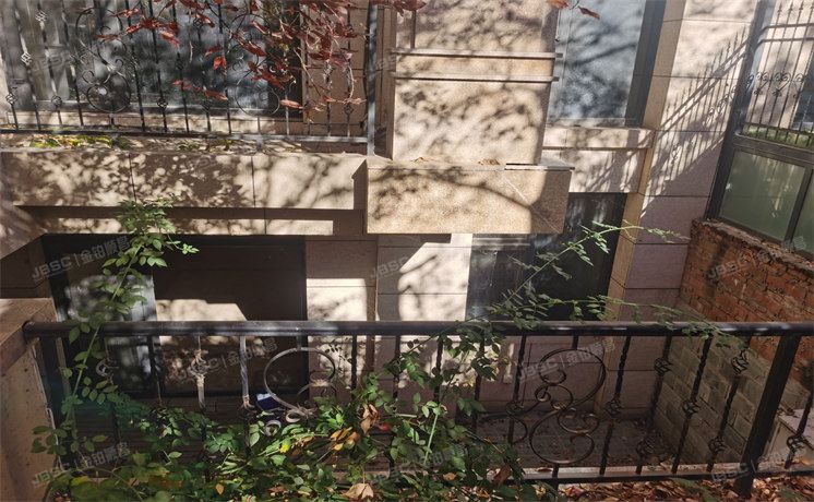 通州区 K2海棠湾125号楼-1至1层2单元102号