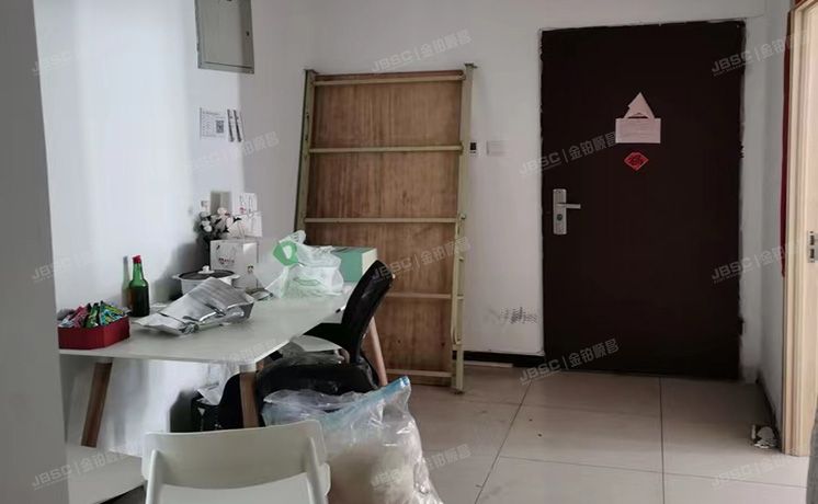 通州区 DBC加州小镇111号楼1层4-102