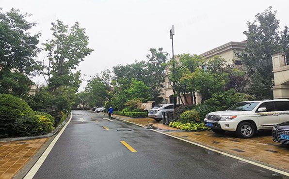 通州区 格拉斯小镇97号楼-1至2层别墅