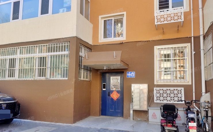 顺义区 马坡花园15号楼3层一单元301号