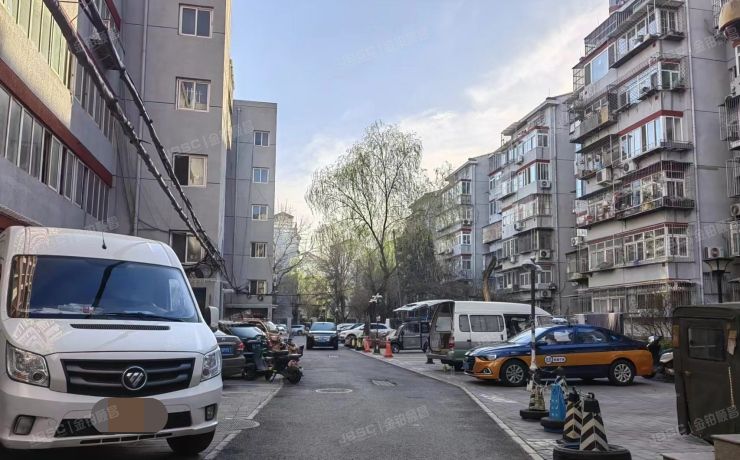 朝阳区 左家庄东里5号楼2层2单元203 房改房