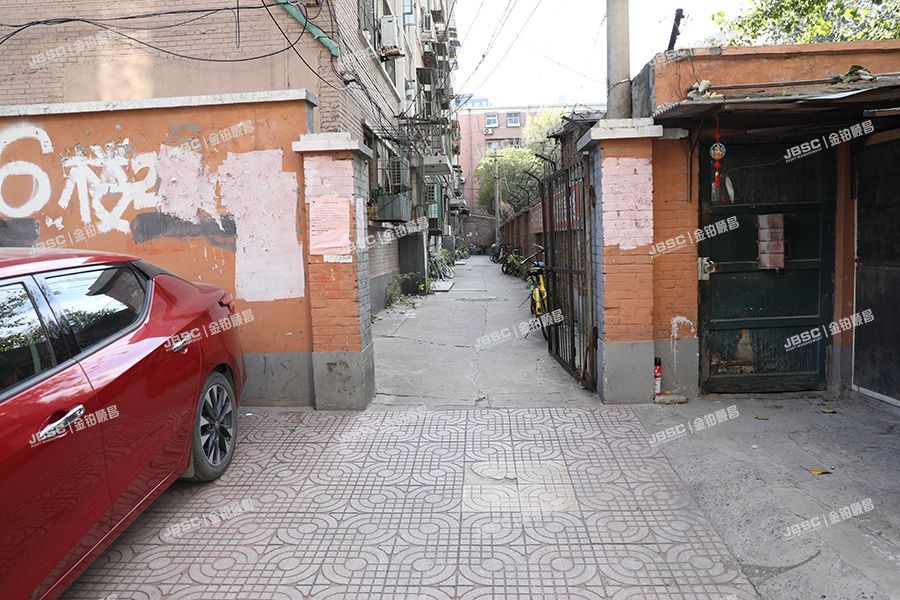 朝阳区 酒仙桥十街坊21号楼2层3单元28室（25%份额）