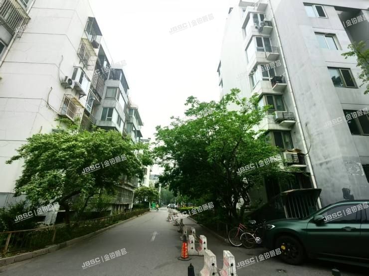 东城区 朝阳门北小街8号楼2单元202号