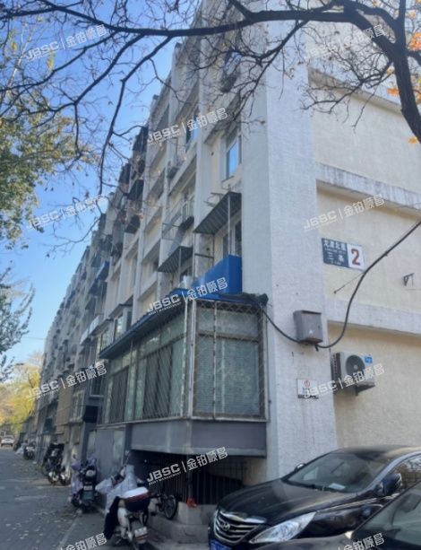 东城区 龙潭北里三条2号楼2单元4号（龙潭北里）