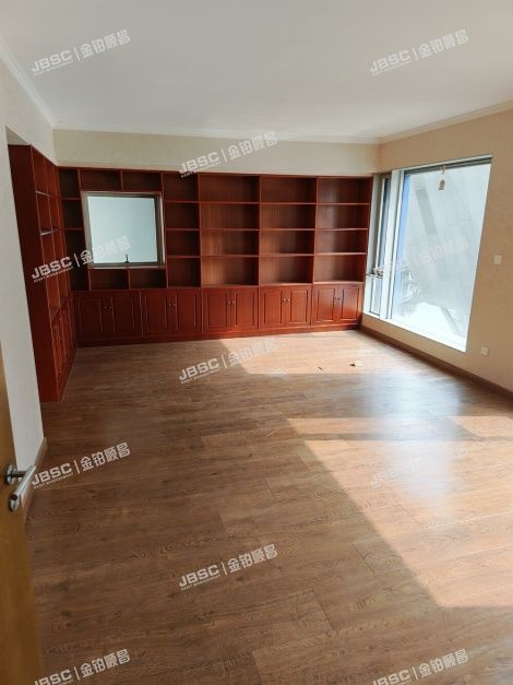 东城区 香河园街1号院北区9号楼3层301（当代MOMA带2车位）