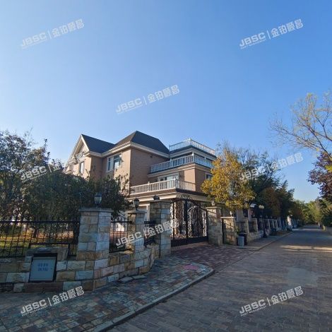 昌平区 沙河办事处豆各庄村28-12号1-3层（碧水庄园）别墅