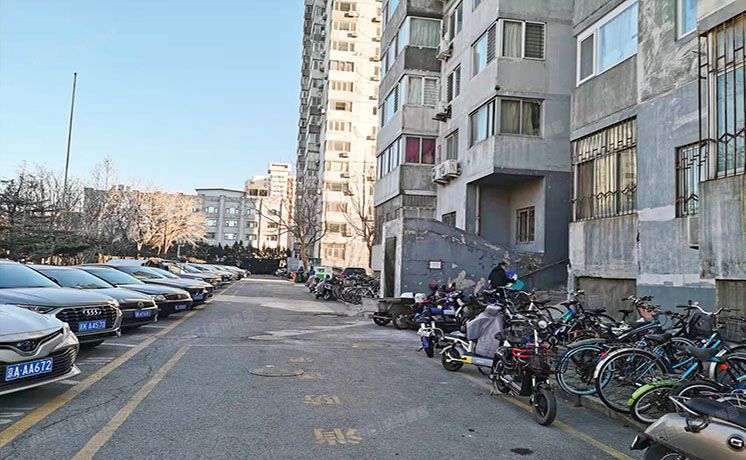 东城区 兴化路6号院3号楼15层1503（大龙公寓） 北京法拍房
