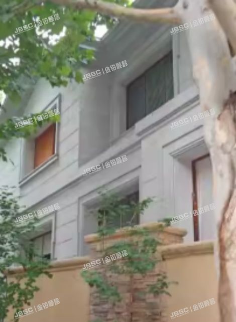 通州区 榆滨芳苑二期2037号楼-1至2层全部（鲁能格拉斯小镇）