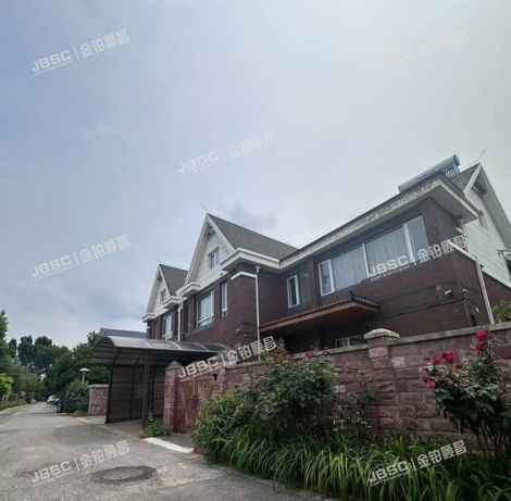 昌平区 百善镇林溪园五区至九区7-1号楼-1至2层02（顺驰林溪）