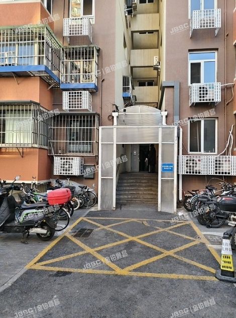 海淀区 万泉河路68号紫金庄园5号楼17层1711 北京法拍房